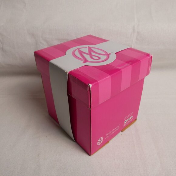 Marie Osmond Santa Baby Tiny Tot Doll With Box COA Necklace & Santa Hat NIB - Picture 5 of 6